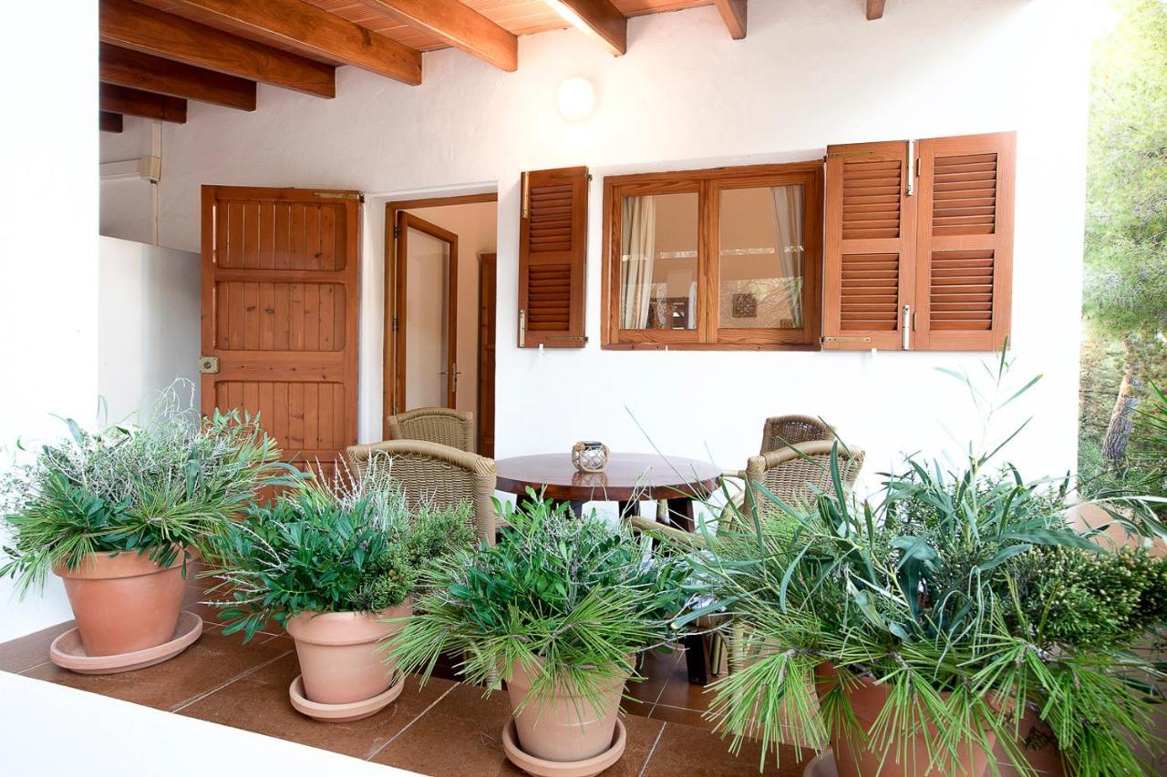Apartamentos Molina 9-10-11 Es Calo  Dış mekan fotoğraf