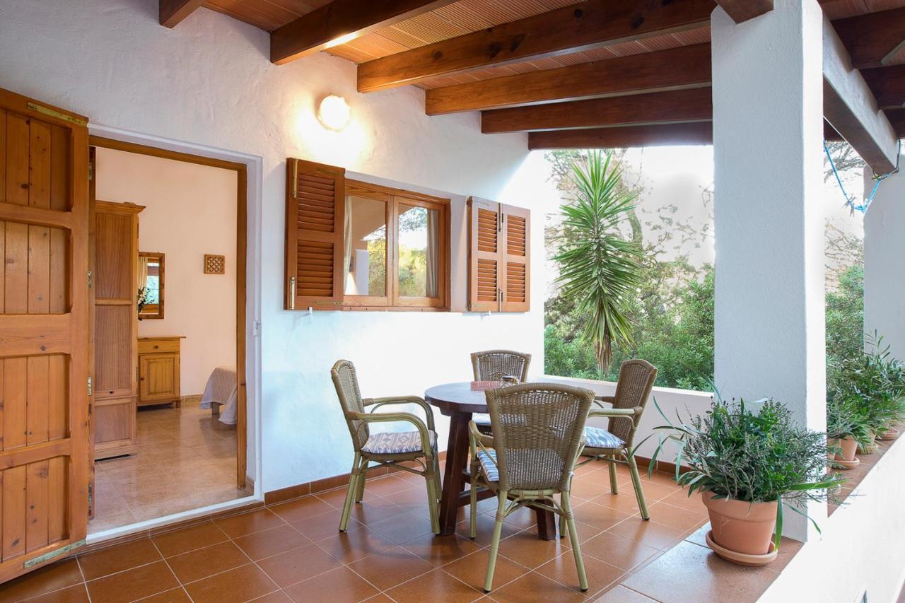 Apartamentos Molina 9-10-11 Es Calo  Dış mekan fotoğraf
